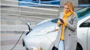 Dünya genelinde&nbsp;elektrikli araç&nbsp;(EV) devrimi hız kazanırken, Türkiye de bu değişimin