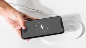 Apple markası, teknoloji alanında çeşitli yenilikler sunan markalar arasında yer