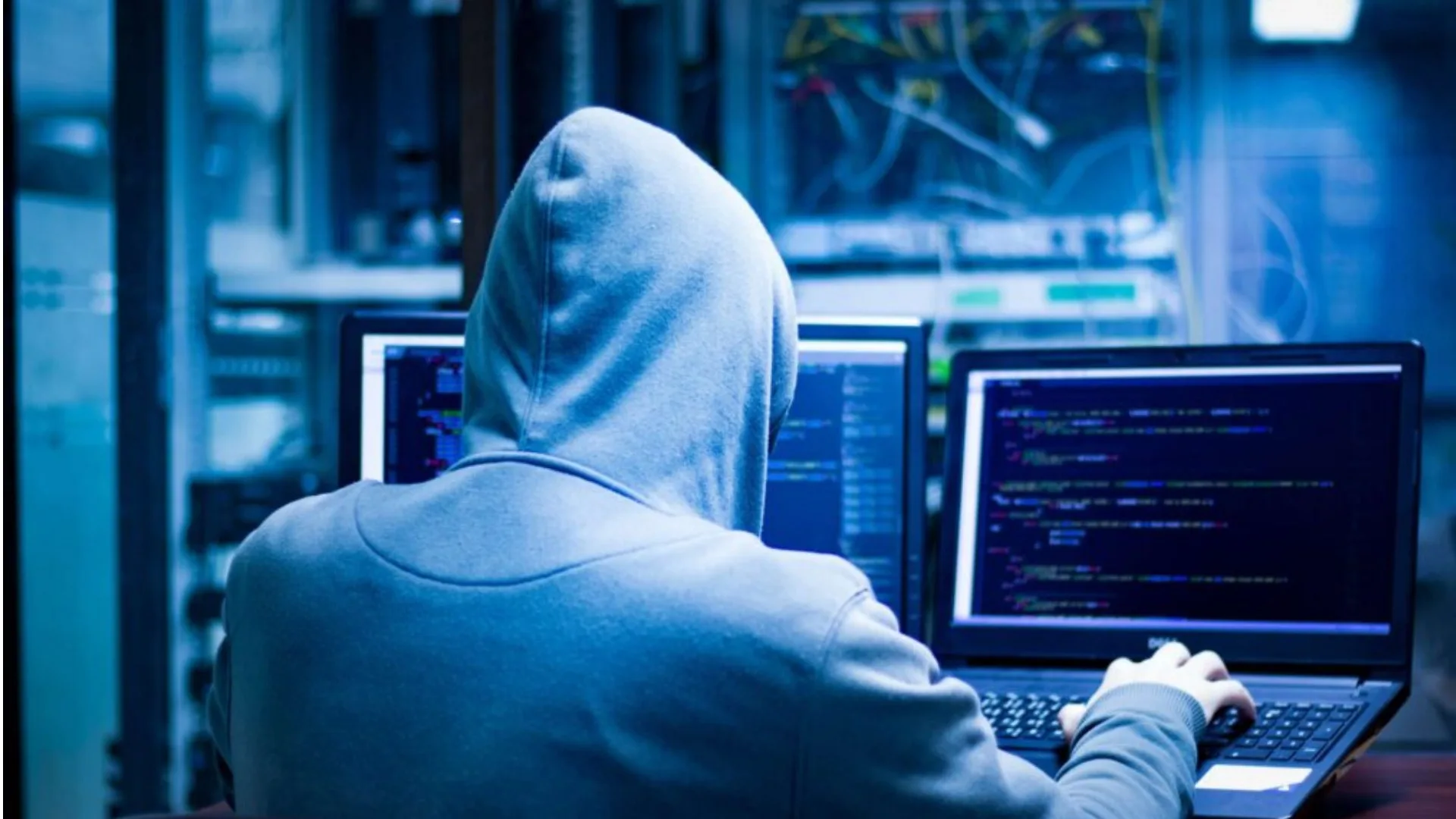 Siber Saldırı Mı ? Dünya genelinde internet sistemlerinde yaşanan sorun