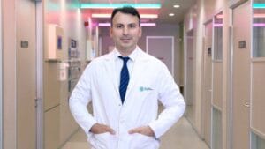 Boyun ağrısı deyip geçmeyin! Uzmanlar, tedavi edilmeyen boyun ağrısının ciddi