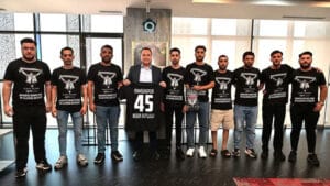 Süper Lig’e geri döneceğiz ve şampiyonluk kupasını Ferdi Başkanımıza götüreceğiz