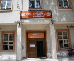 Eski tip ehliyetlerin 1 Ocak 2016’dan itibaren verilmeye başlanan yeni