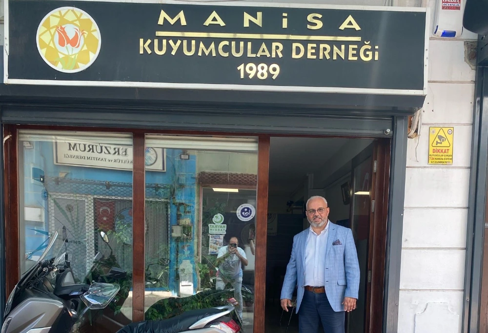 Manisa Kuyumcular Derneği başkan adaylığını açıklayan Atilla Beğendik, mesleğin geleceği