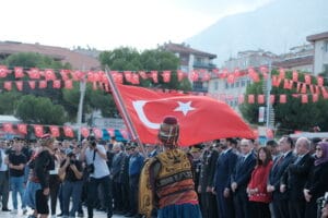 8 Eylül Manisa’nın düşman işgalinden kurtuluşunun 103. Yıldönümü törenle kutlandı.