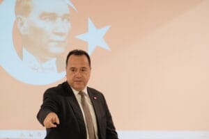 Manisa Büyükşehir Belediye Başkanı Besim Dutlulu, CHP Yunusemre İlçe Kongresi’nde