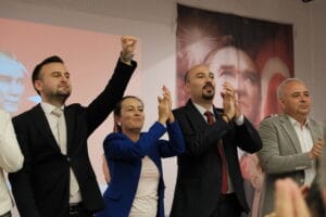 Seçimde tekrar aday olmayan CHP Yunusemre İlçe Başkanı Mehmet Arslan,