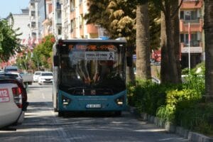 Saruhanlı 19 Nolu Halk Otobüsleri Kooperatifi Başkanı Özgür Karakuzu, Saruhanlı’da