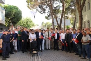 Saruhanlı Belediyesi tarafından ilçenin başlıca gelir kaynağı olan üzümün tanıtımı