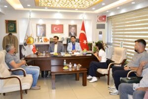 AK Parti Şehzadeler İlçe Başkanlığı tarafından düzenlenen halk buluşmasına AK