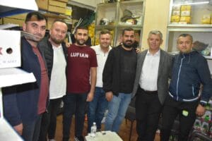 Manisa Kahveciler Odası Başkan Adayı Yunus Emre Şahin, seçim çalışmalarına