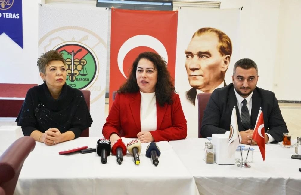 Manisa Barosu Başkanı Sevgi Başak Yeşil, baronun 100. yılı, kadın