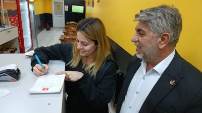 Yeniden Refah Partisi Yunusemre İlçe Başkanlığı, Muradiye İstasyon Caddesi’nde esnafla