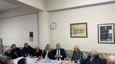 Yeniden Refah Partisi Şehzadeler İlçe Başkanı İbrahim Şahin ve yönetim