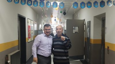 Vicdan Karaosmanoğlu İlkokulu koridorlarını Ramazan Sokağı’na dönüştürerek öğrencilere geleneksel bayram